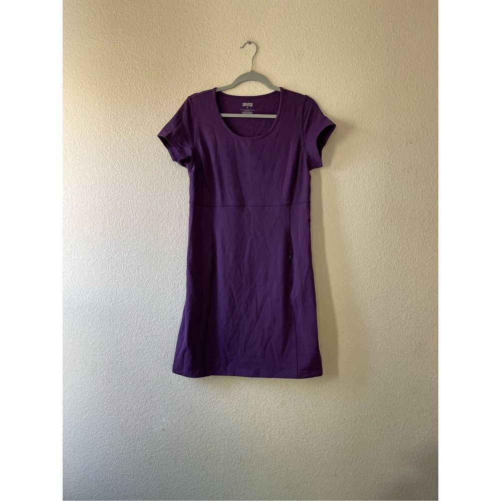 Duluth Trading Co.  NoGA Dress Short Sleeve Stretch Travel purple size‎ medium